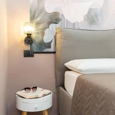 Golden House & B&B 4*