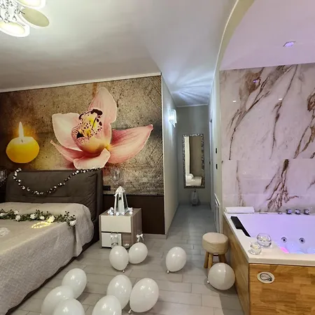 Frühstückspension Golden House & 4*