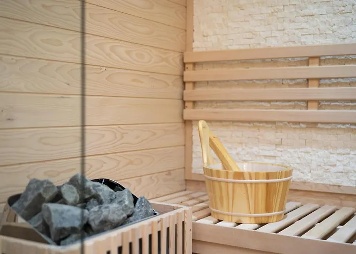 住宿加早餐酒店 Golden House & 4*