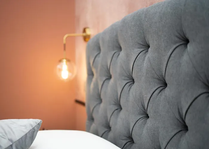 住宿加早餐酒店 Golden House &