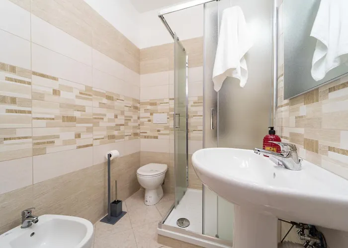 Golden House & 住宿加早餐酒店 Rose