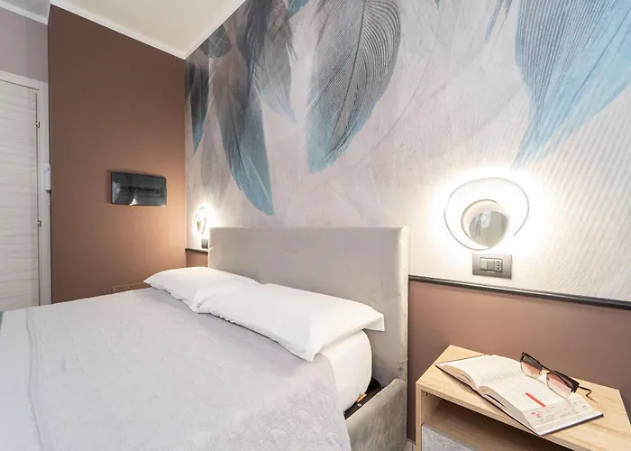 住宿加早餐酒店 Golden House & 4*