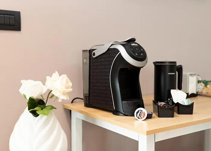 Golden House & לינה וארוחת בוקר