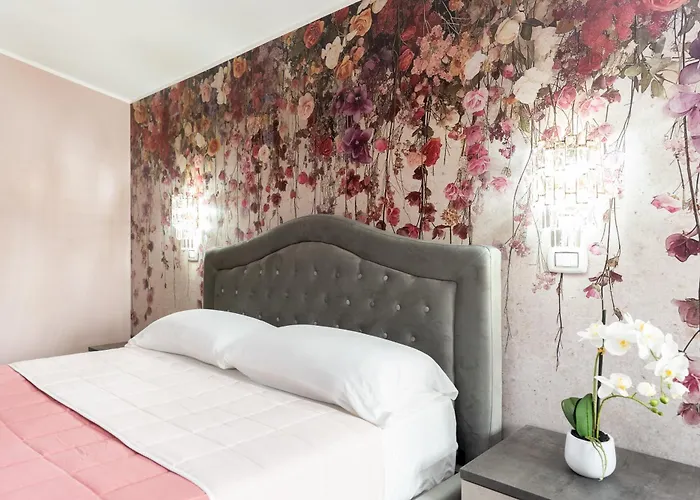 住宿加早餐酒店 Golden House &