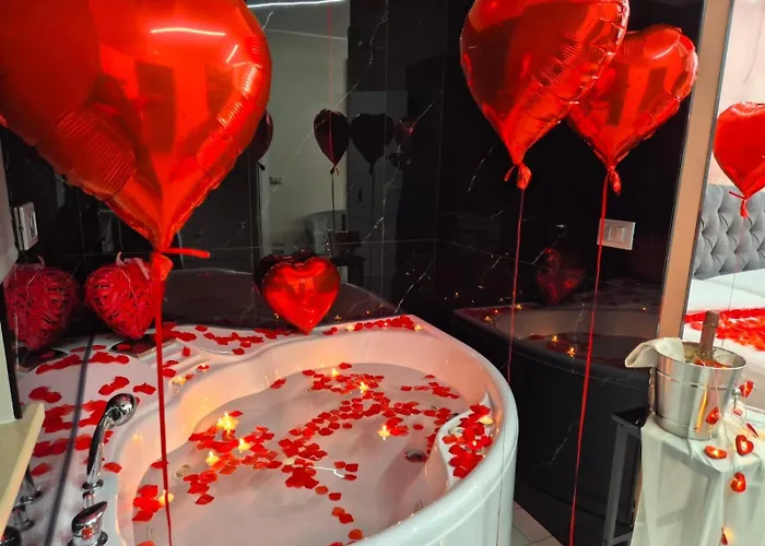 Golden House & 住宿加早餐酒店 4*